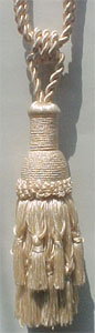 Tieback 8" Tassel, 44" Spread