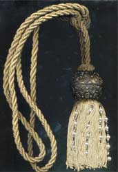 Tieback 5.5" Tassel, 24" Spread